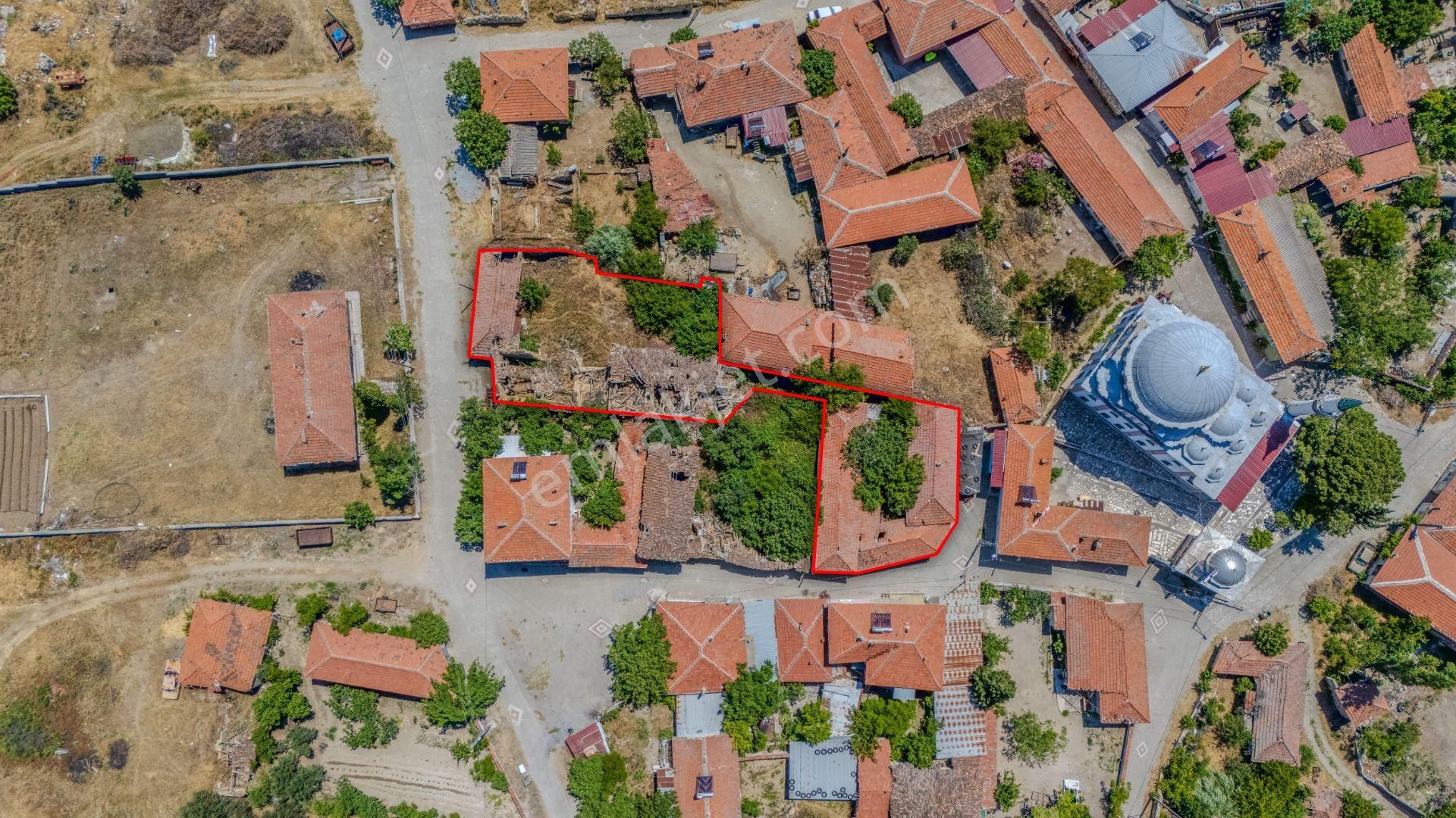 C21 Loca Kırkağaç Alacalar Mah.satılık Mükemmel Ev Ve Arsası - Görsel 3