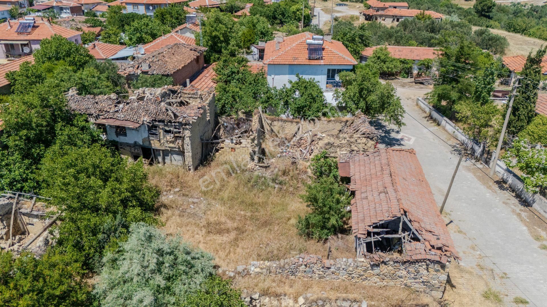 C21 Loca Kırkağaç Alacalar Mah.satılık Mükemmel Ev Ve Arsası - Görsel 5