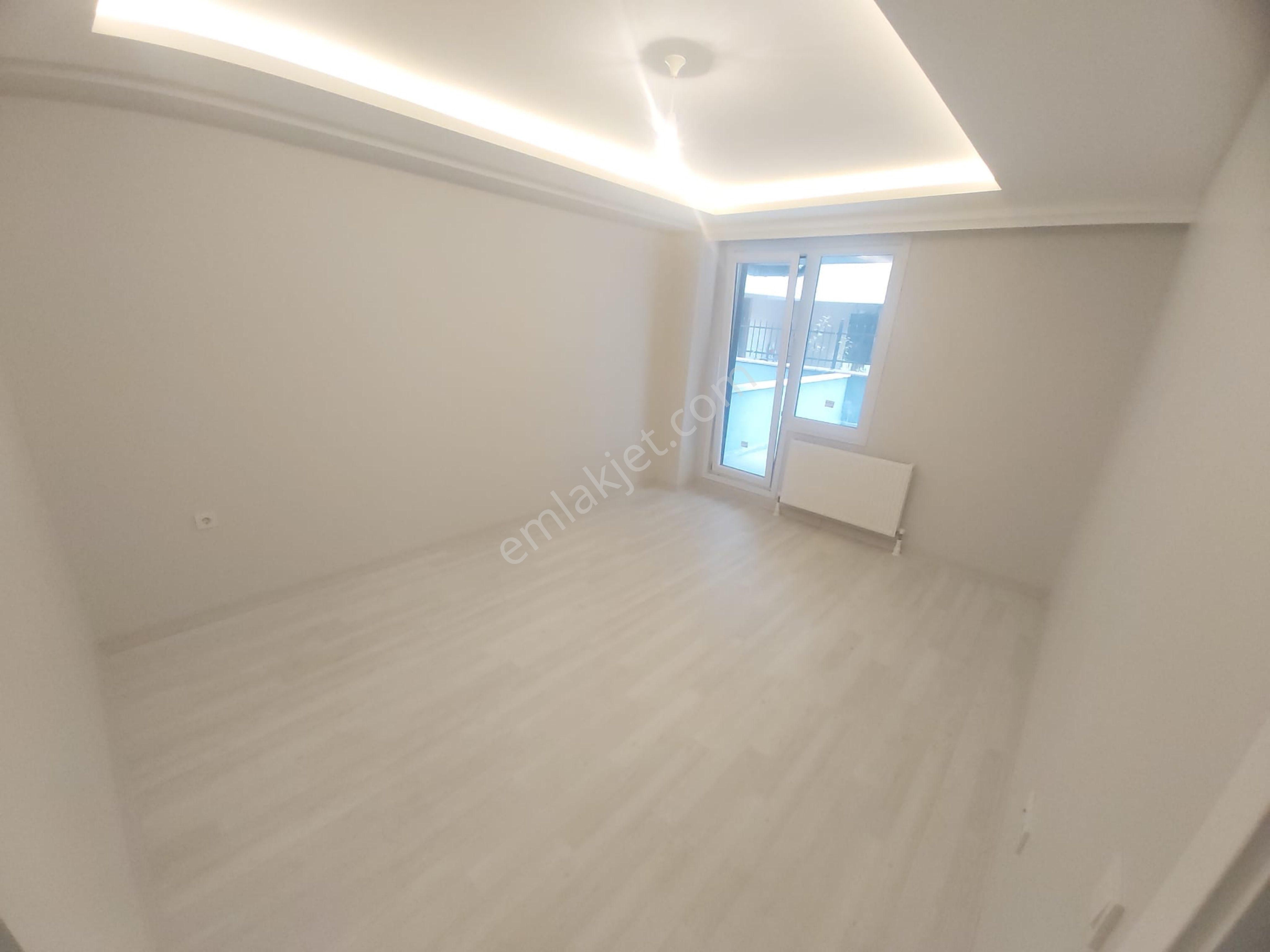 Aktaş'tan Sultantepe'de Yeni Binada,75m2,bahçeli,otoparklı