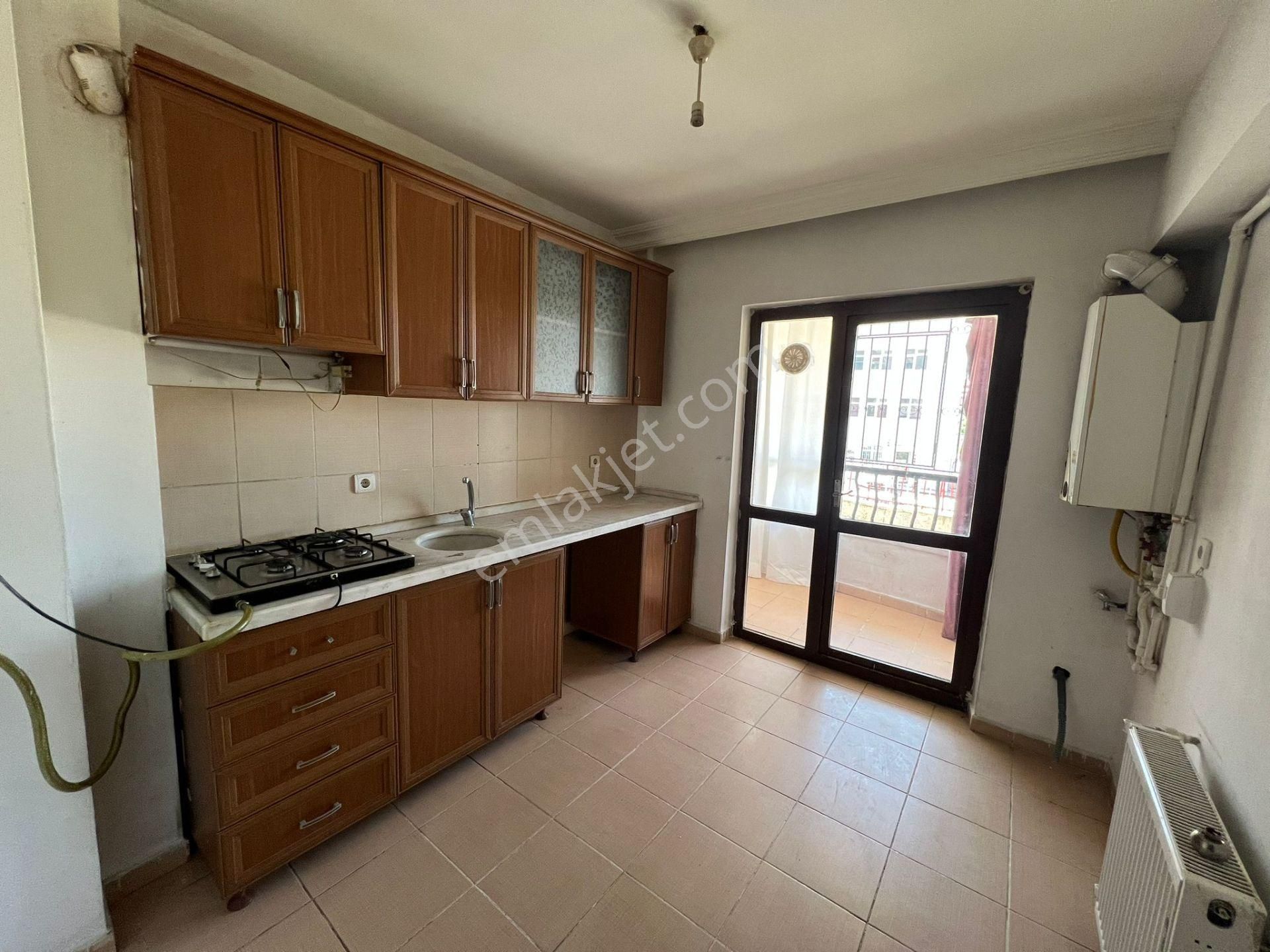 Altındağ - Beşikkaya Mah. Orhan Kemal Cad. Yakınında Etrafı Açık 3+1 Kiralık Daire !!!