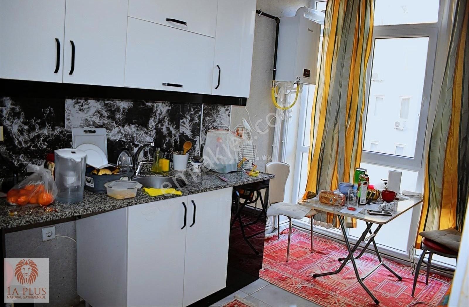 Muratpaşa Konukseverde Satılık Lüx 3+1 140 M2 Doğalgazlı Daire