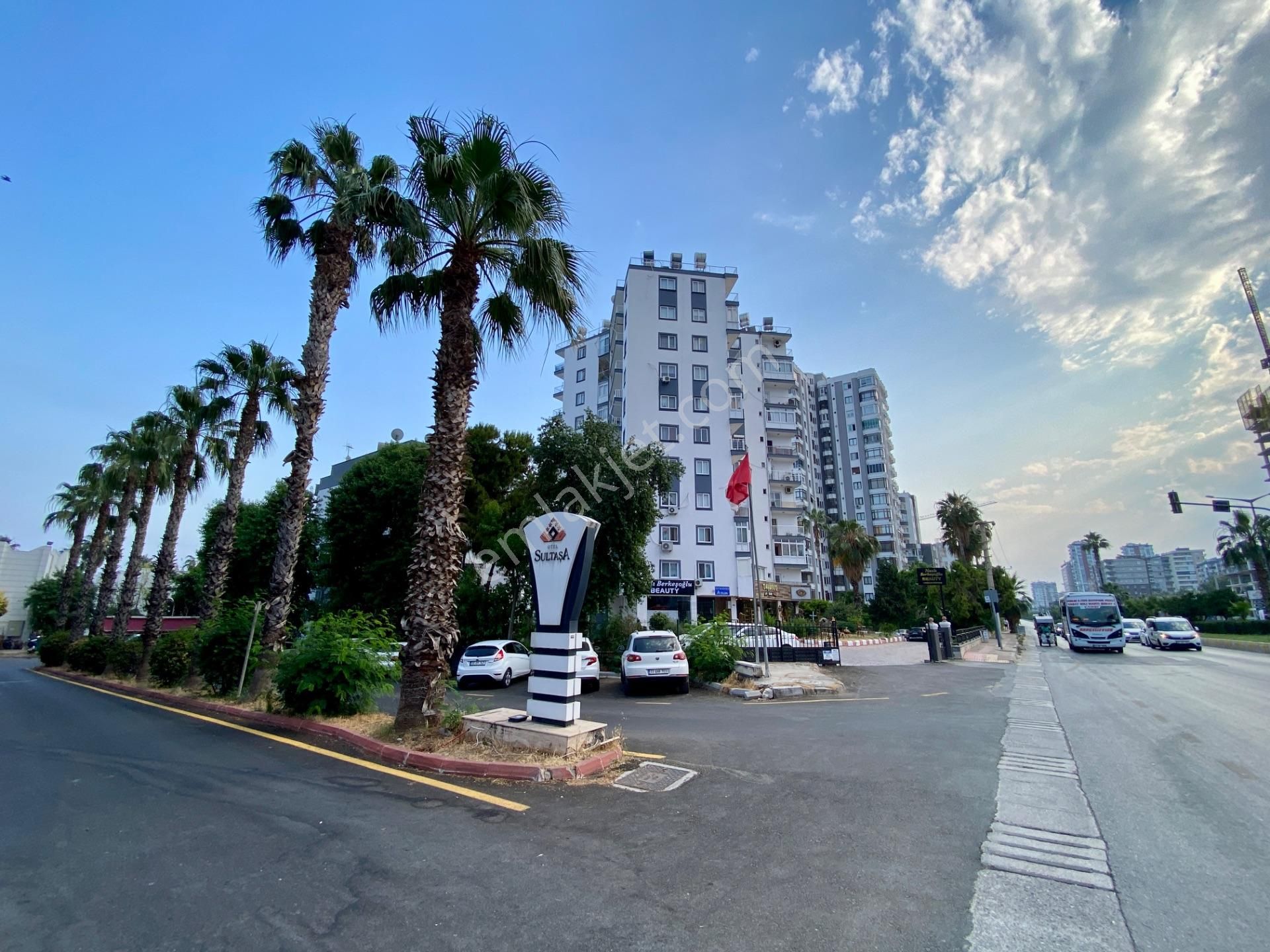 Mersin Yenişehir Eğriçam Mahallesi'nde Kiralık Eşyalı 2+1 Daire