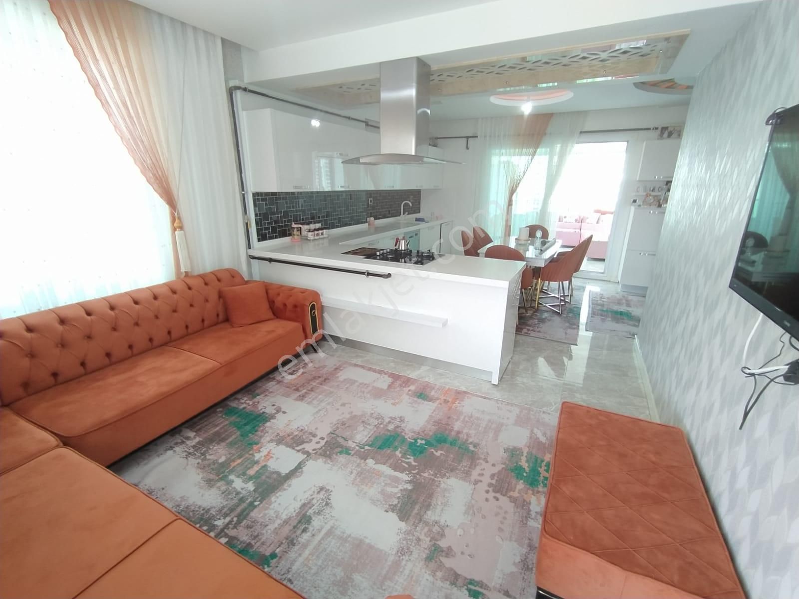 Tema Park Karşısında 4+1 Ultra Lüks Satılık Daire