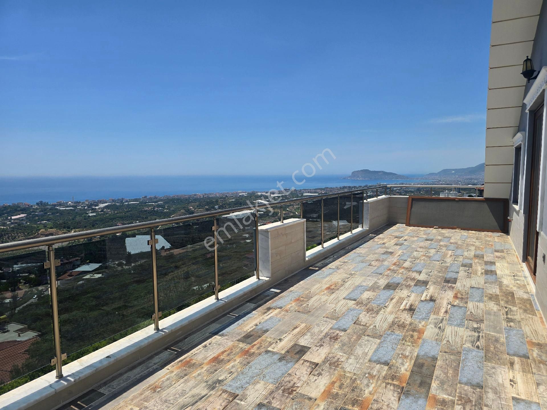 Alanya Kestelde Satılık 1000 M2 Arsa Alanlı Özenle Yapılmış Villa - Görsel 15