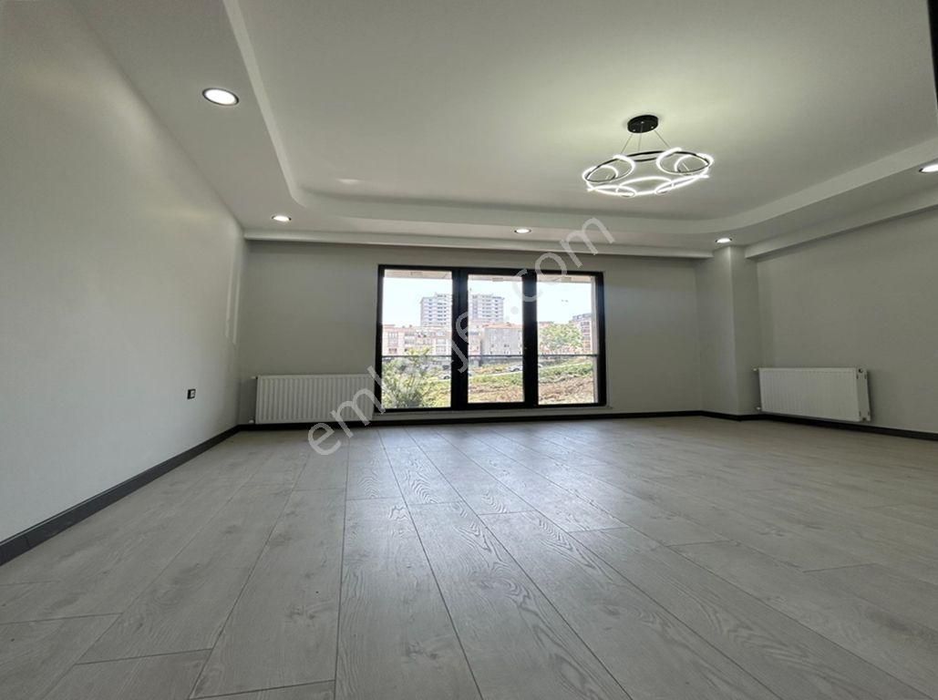 Başkent Yapı'dan 2+1 Sıfır Binada Ebeveyn Banyolu Daire