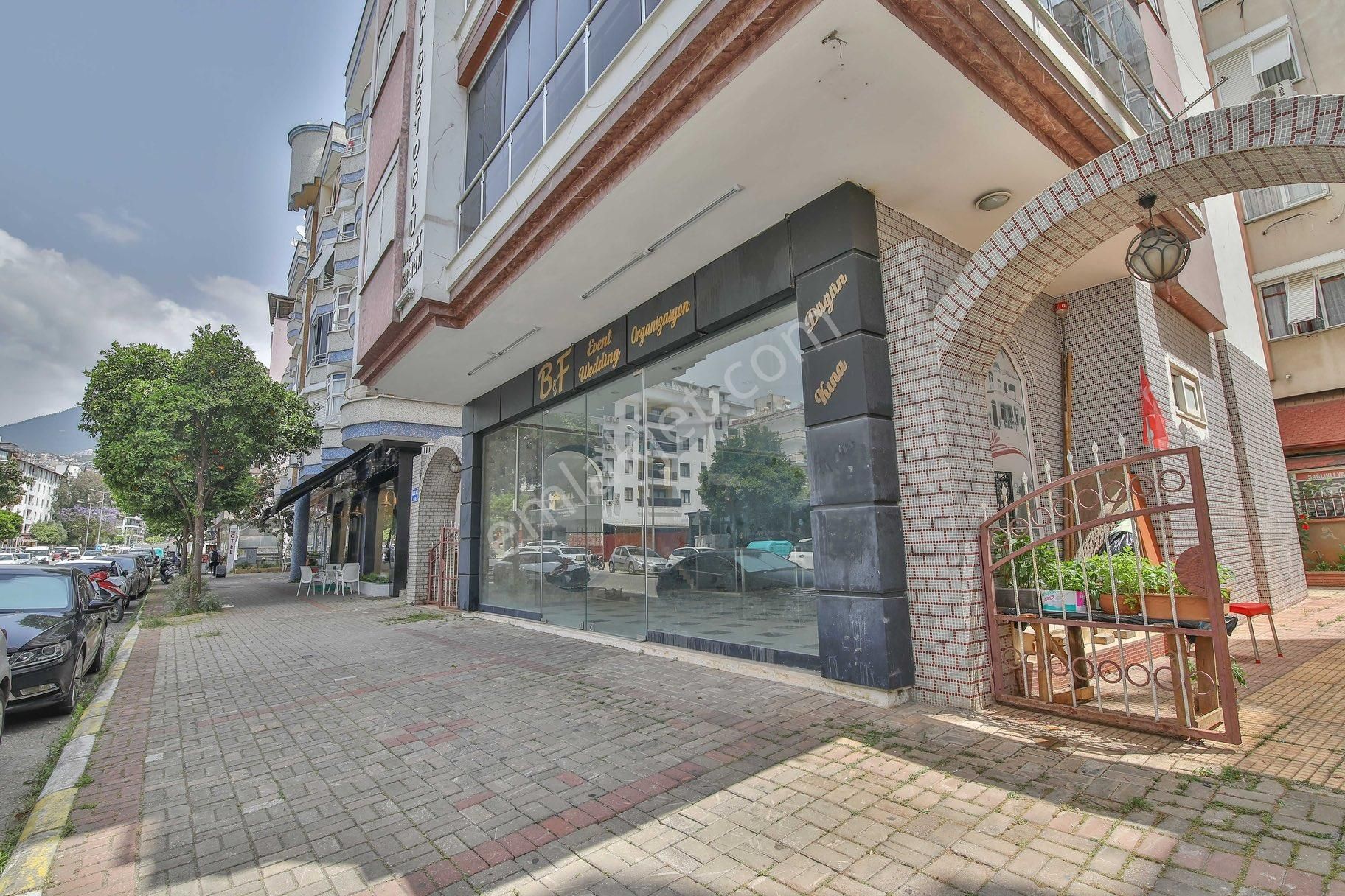Alanya Merkez De Sahibinden Satılık Dükkan