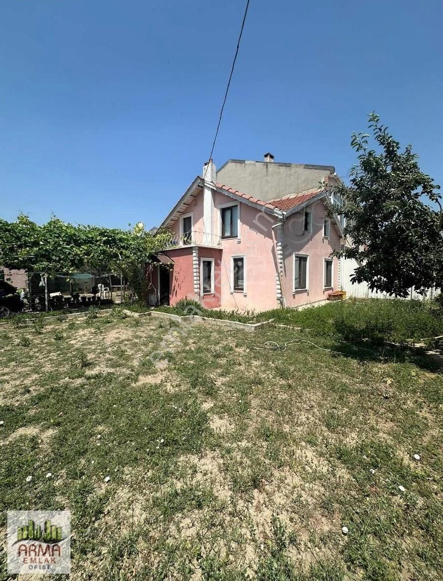 Zafer Mah. Eşyalı Müstakil Bahçeli Kiralık 4+2 Ferah Villa