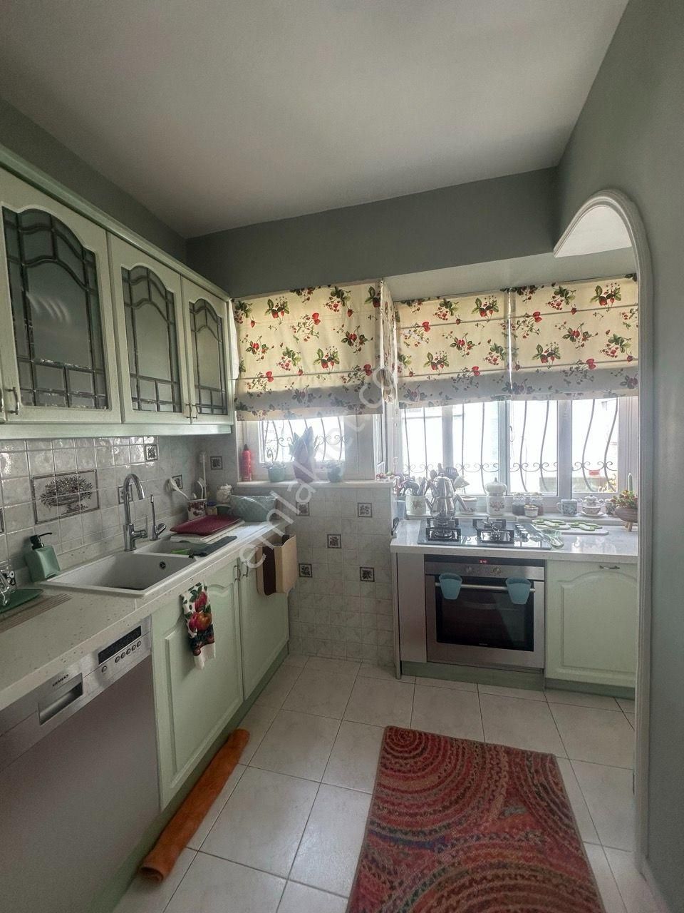 Kalamış Yat Limanı Karşısında Geniş 3+1 Yalı Daire Fırsatı - Görsel 5