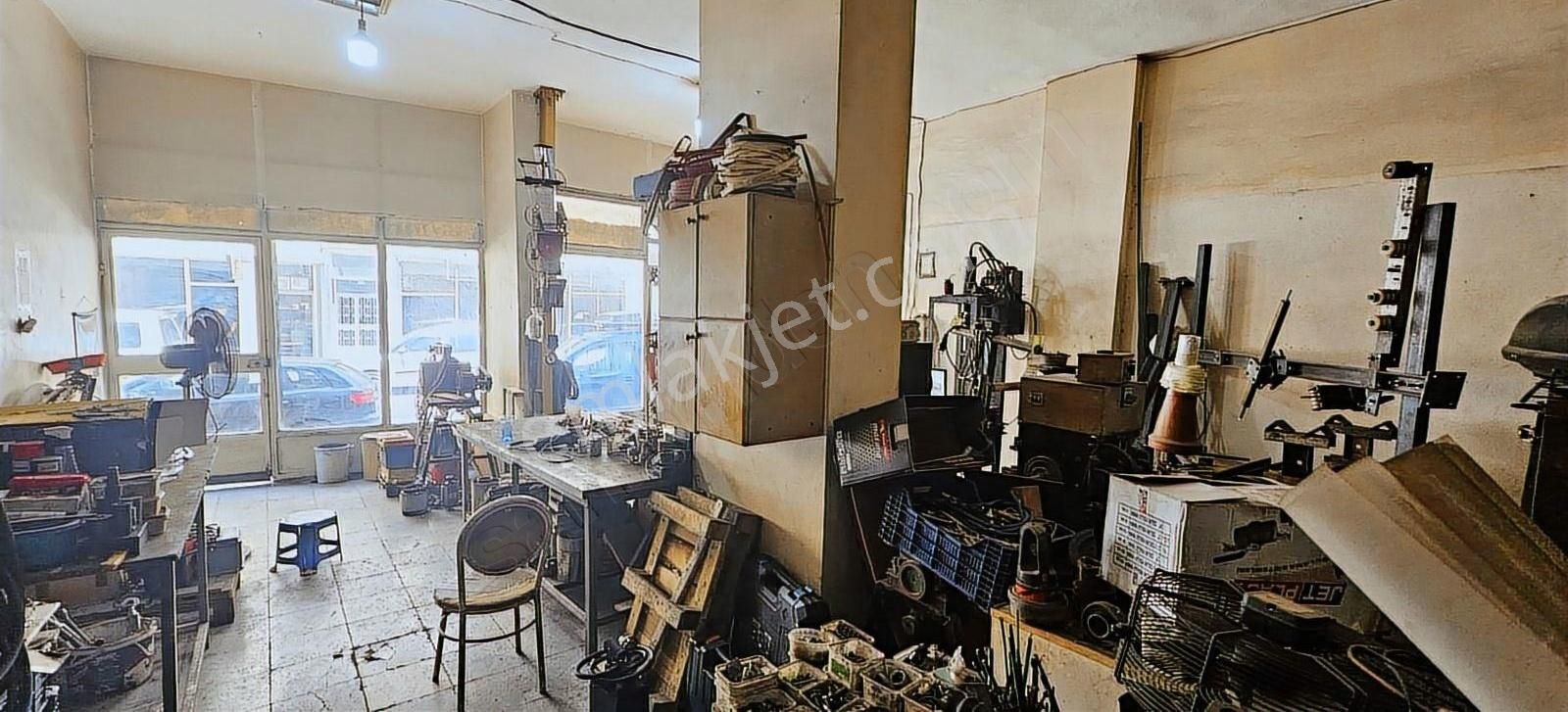 Genç Emlak'tan Nusratiyede Acil Satılık 110 M2 Dükkan - Görsel 3