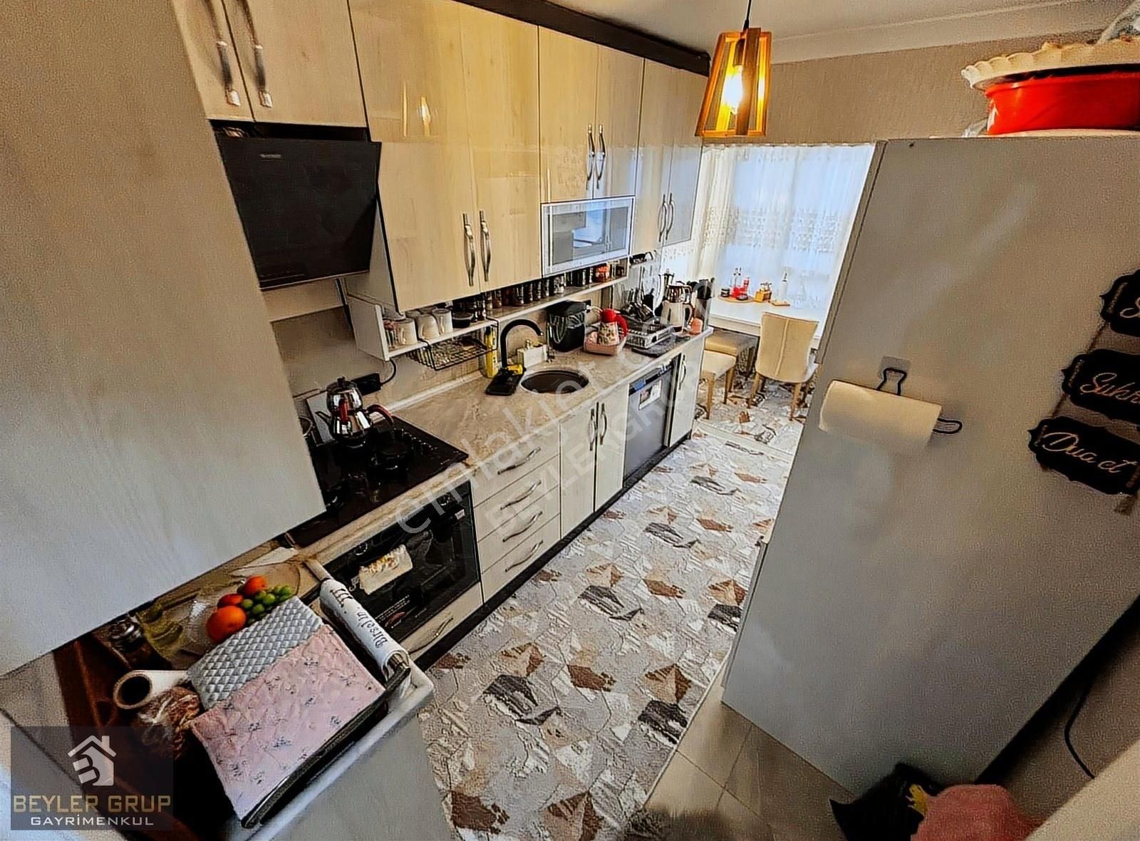 Sincan Selçuklu Mhde 3+1 Bağımsız Öncephe Katta Lüx Yapılı Daire