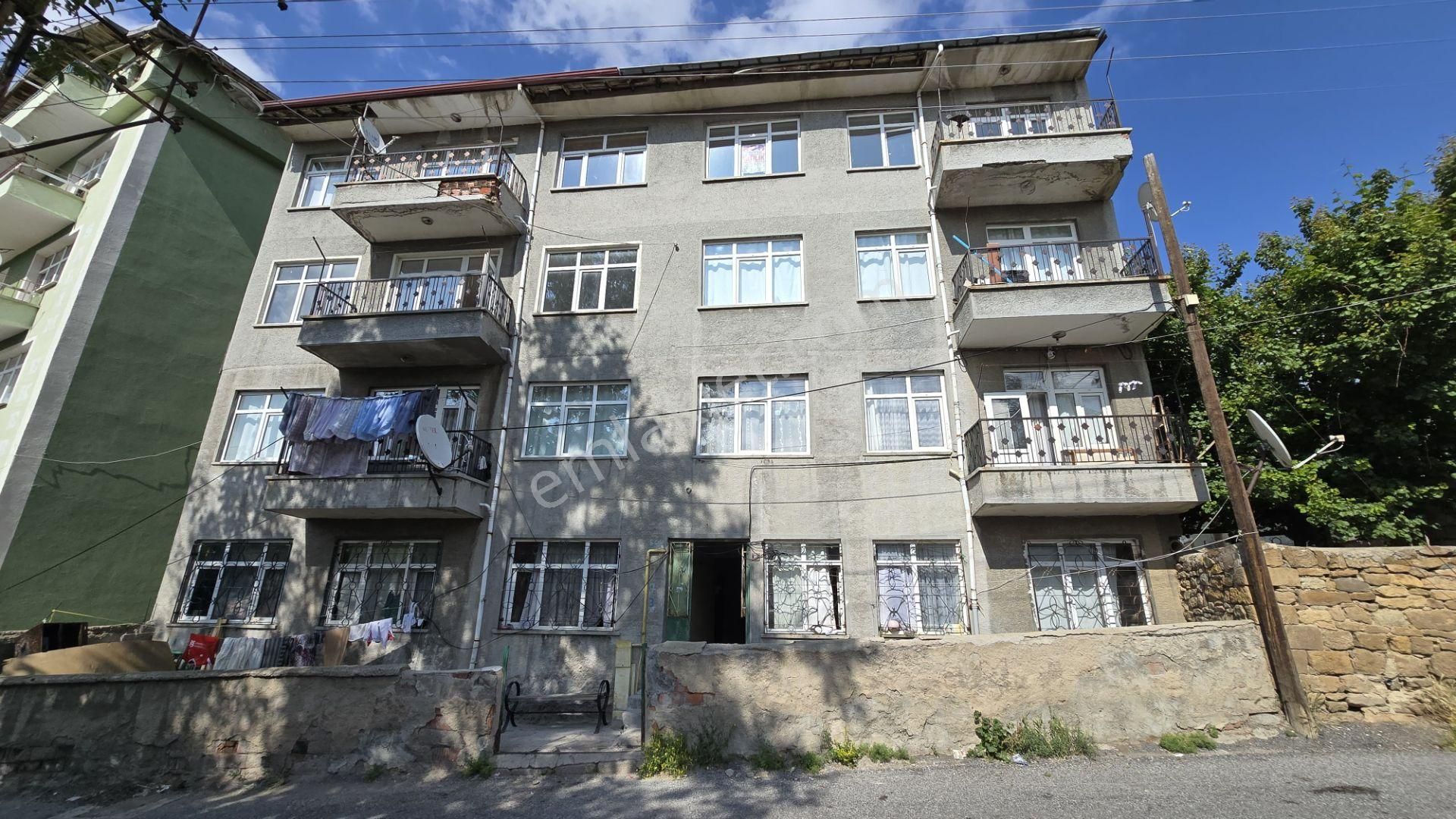 Eskipazar Mahallesinde 2+1 Satılık Daire**burcu Emlaktan**