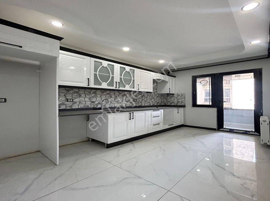 Başkent Yapı'dan 2+1 Sıfır Binada Ebeveyn Banyolu Daire
