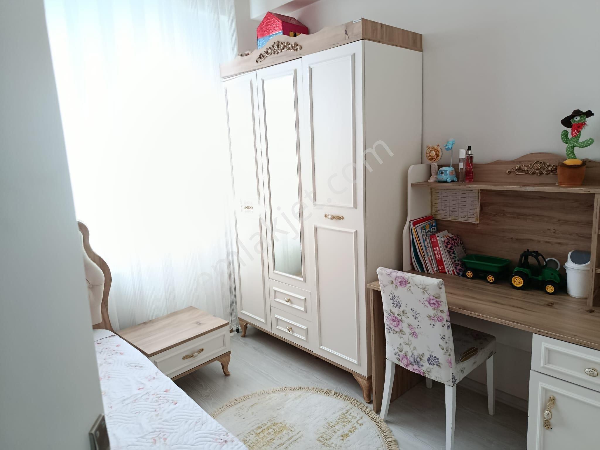 450 Evler Dönümlü Civarında Satılık Fırsat 3+1 Daire