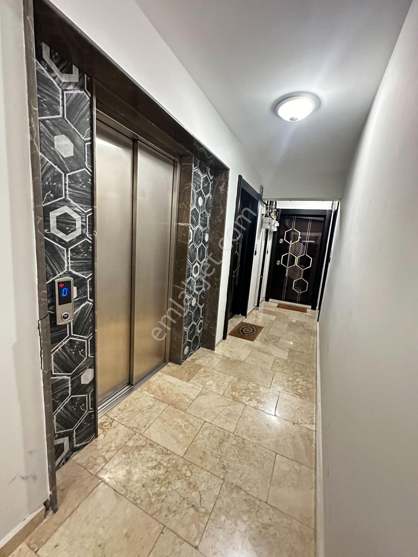 Barbaros Mahallesi Petek Platinyum Evlerinde Full Eşyalı 2+1 - Görsel 22