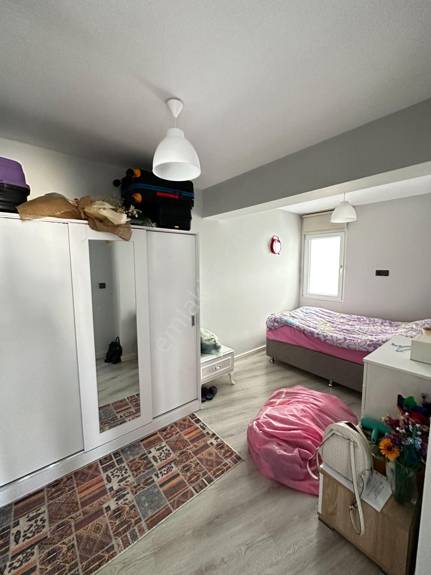 Barbaros Mahallesi Petek Platinyum Evlerinde Full Eşyalı 2+1 - Görsel 21