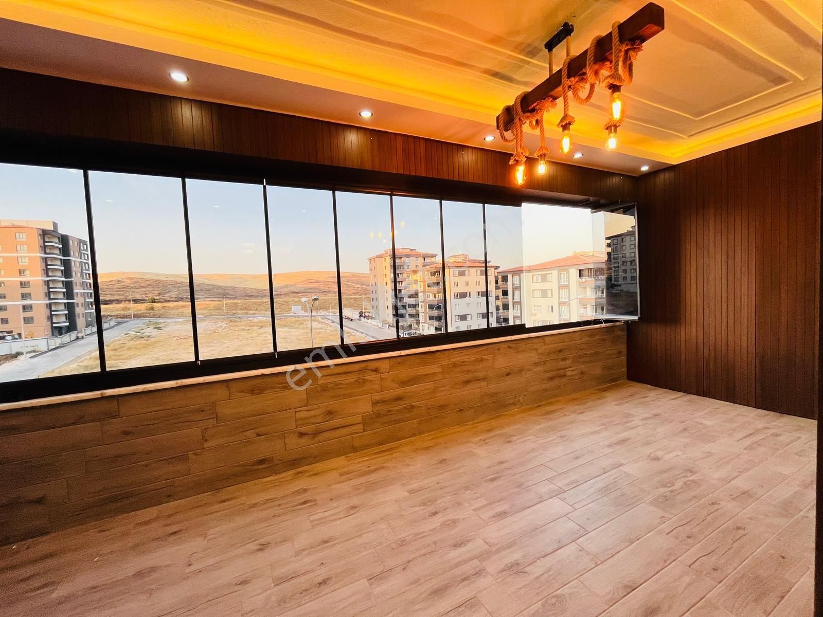 Akıllı Daire+ Genis + Site Çocuk Oyun Alanı 3+1 Lüx Daireler