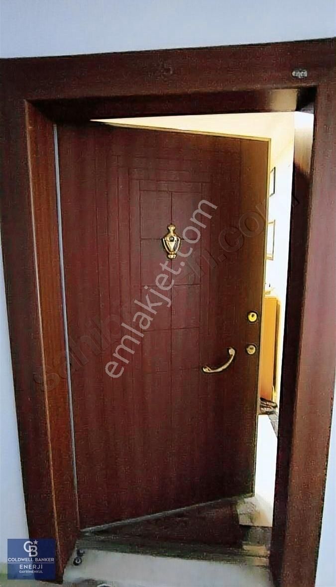 Beylikdüzü Barış Mah. Satılık 3+1 Daire (migros Avm Yanı)
