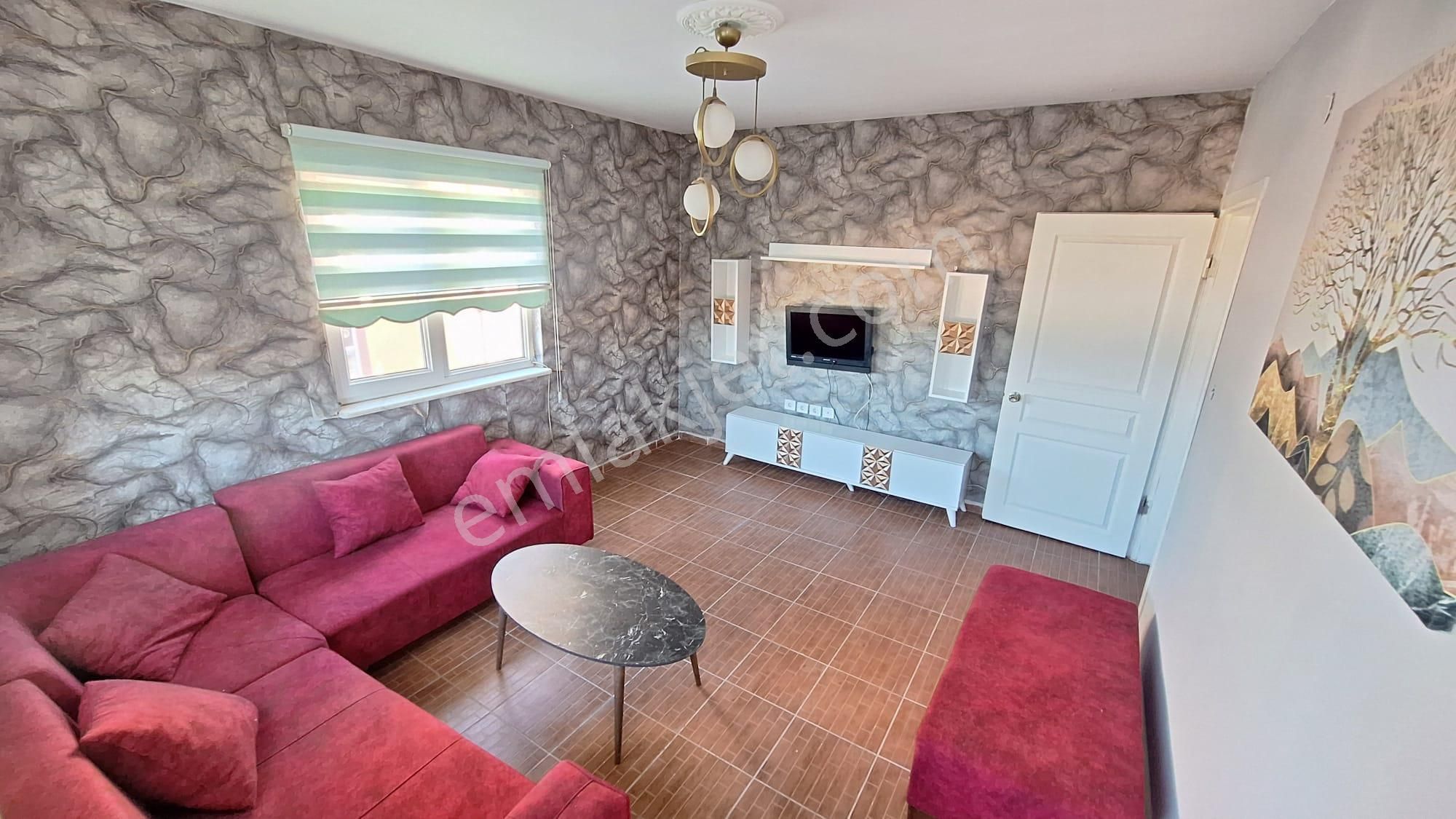 Nokta Emlaktan Görüklede Merkezi Konumda Eşyalı Geniş Kiralık..