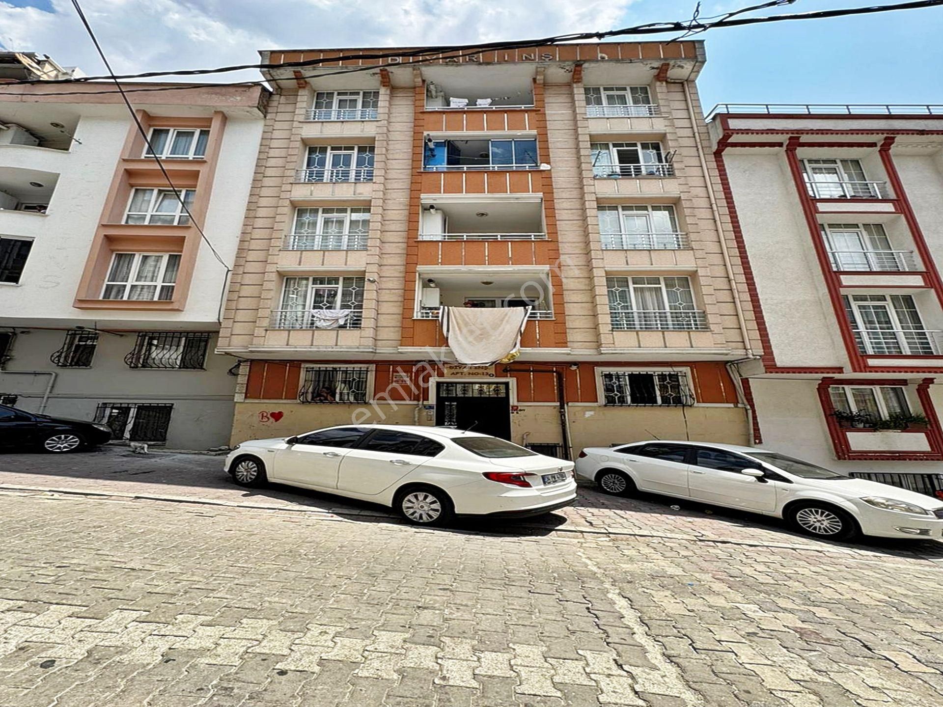 Bağlarçeşme Mahallesi'nin Merkezi Konumda 2+1 Daire- Ulaşım Ve Konfor Bir Arada