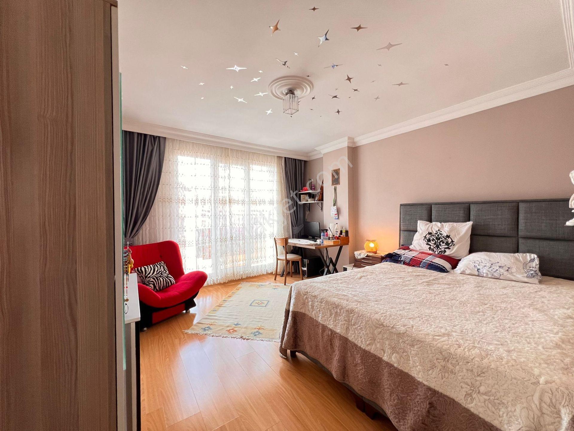 Gültepe'de,krediye Uygun,eşyalı 4+2 Satılık Dubleks Daire Artum - Görsel 2