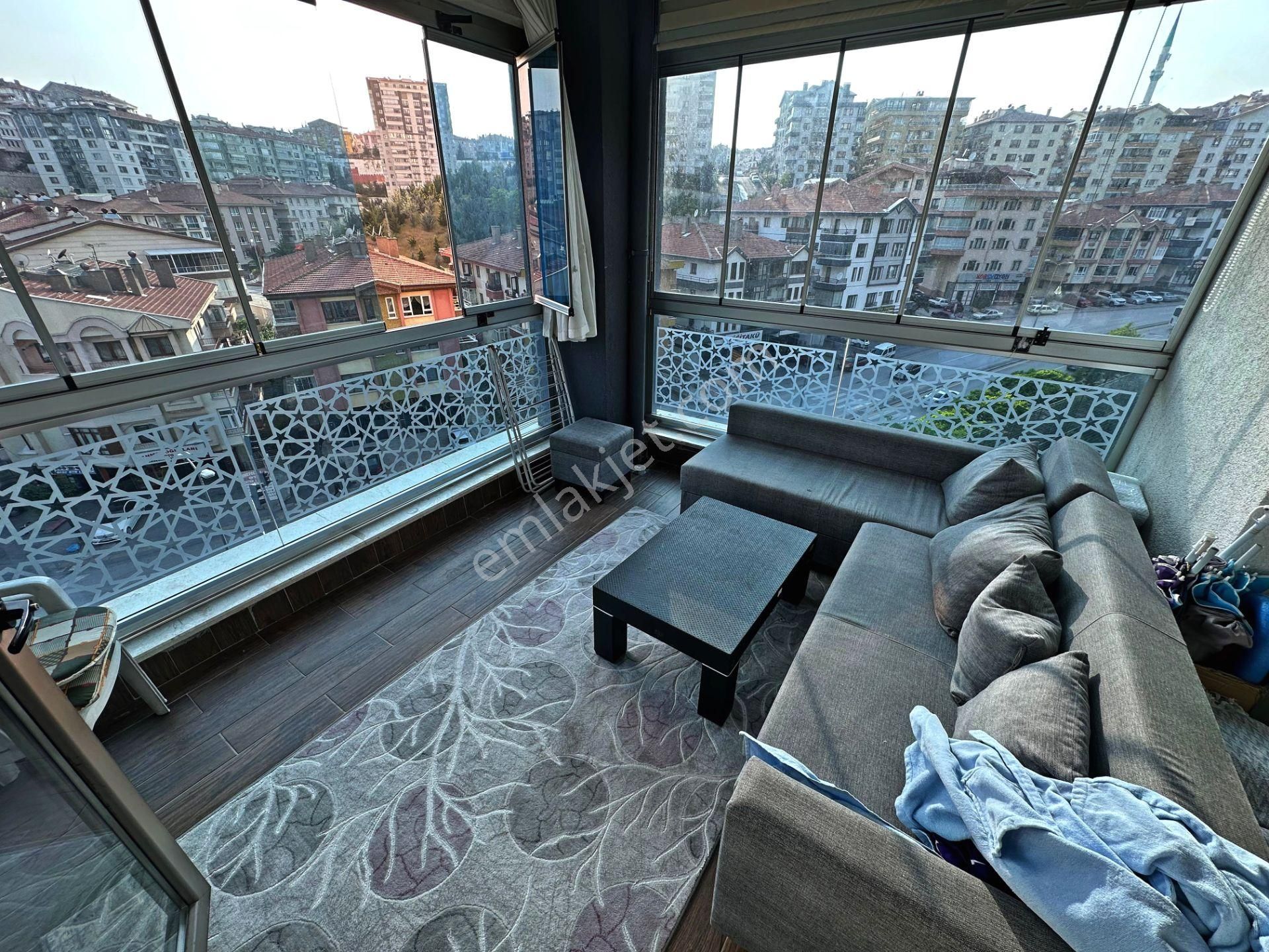Szg'den Site İçerisinde Lüx Yapılı Geniş-ferah Daire