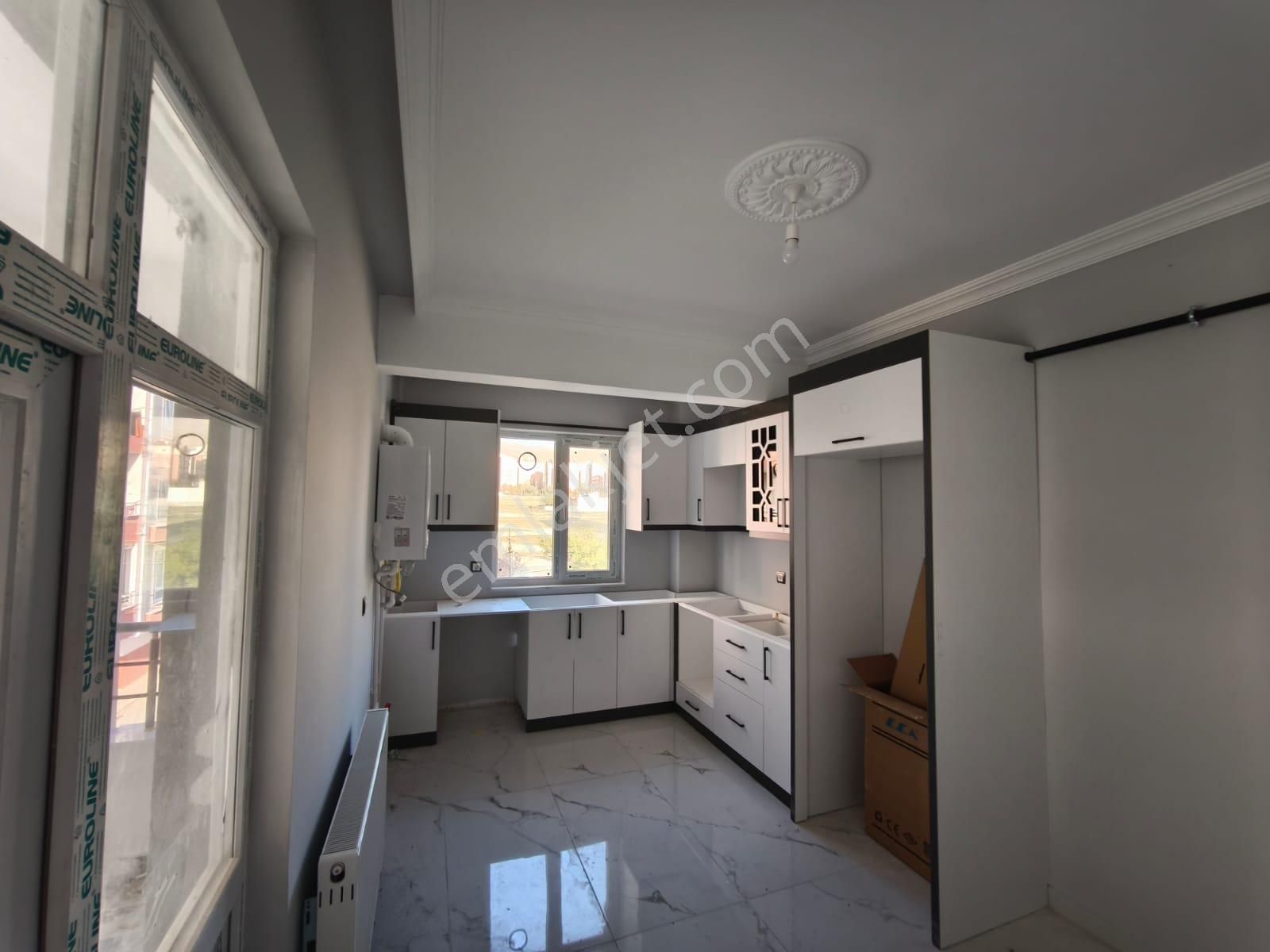 Niğde Merkez Satılık 2+1 Full Yapılı Daire