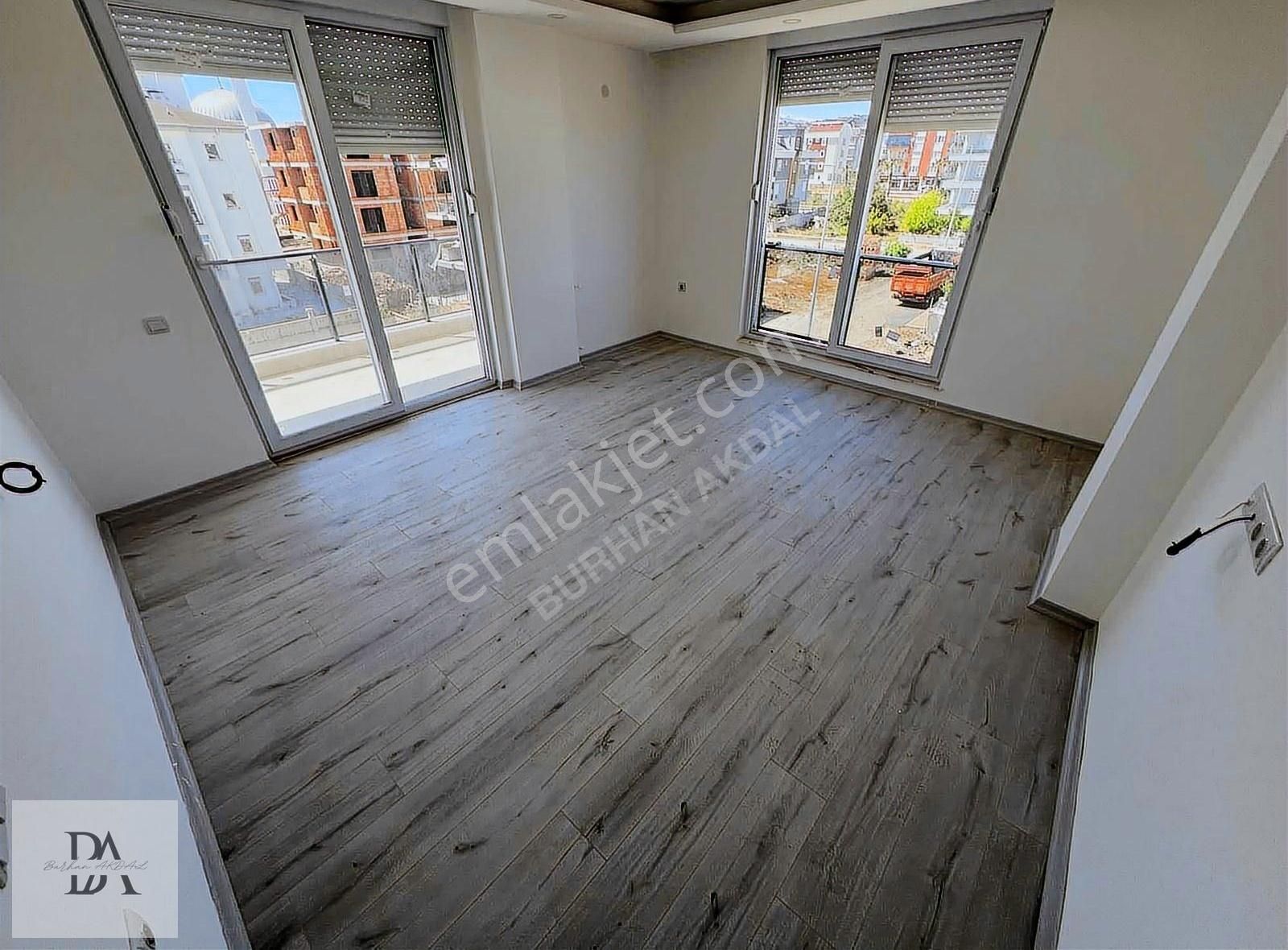 V.karşıyak'da Okul Tramvay Dibinde Katta Ayrı Mutfak 2+1 Daire - Görsel 11