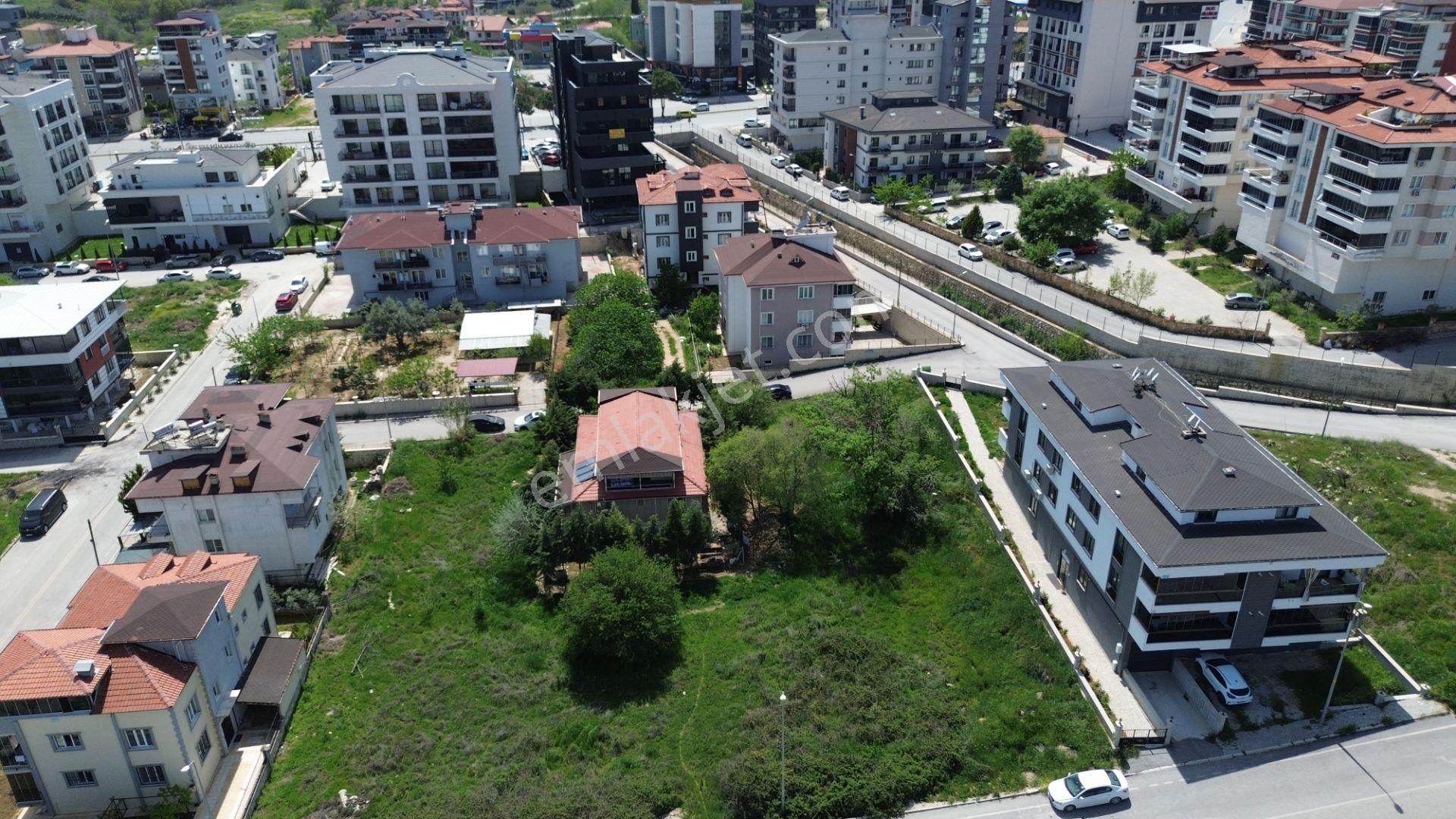 Lobby Fortis'ten M.a.ersoy Mahallesinde Satılık Müstakil Ev