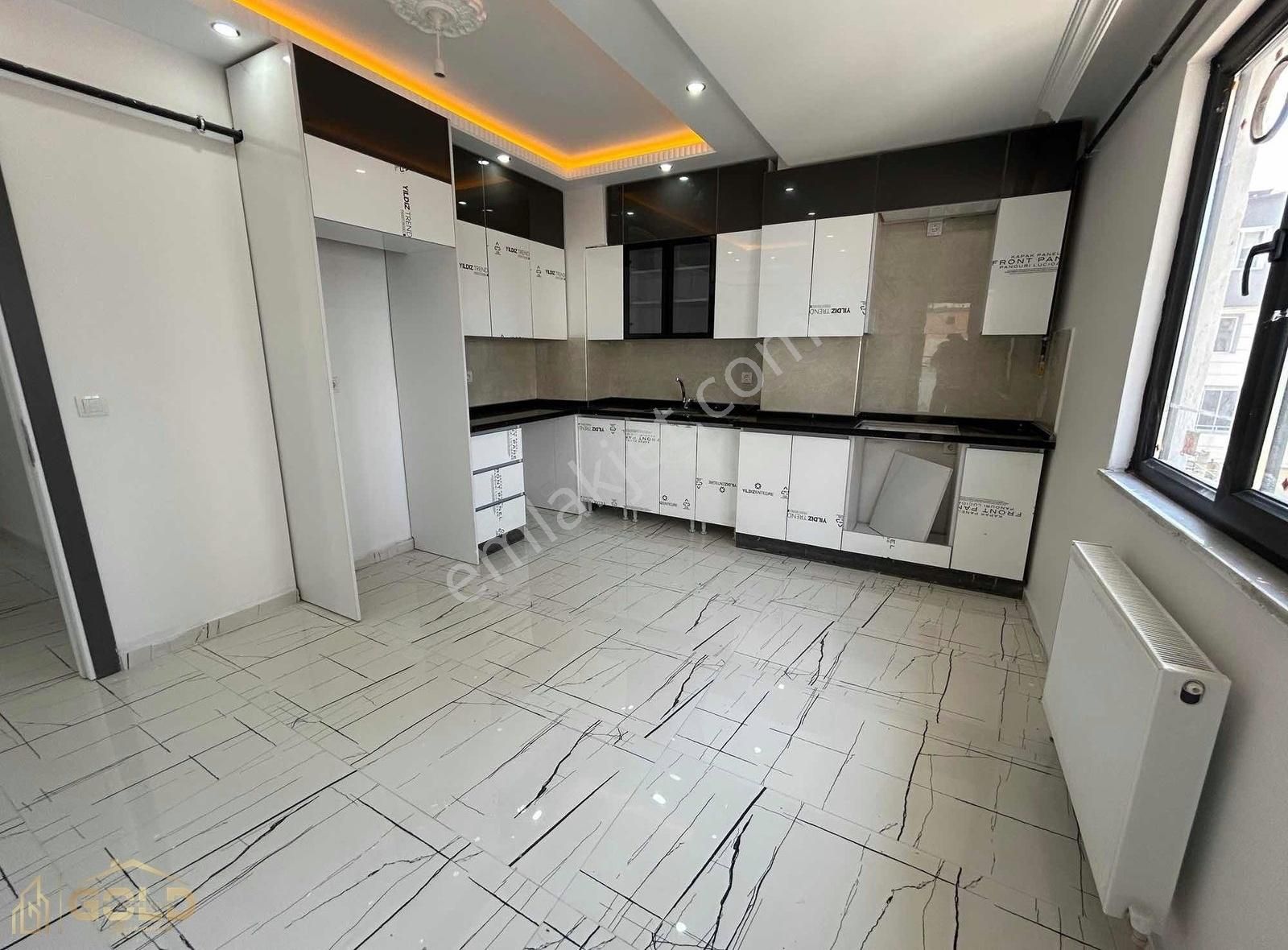 4+1 Üst Dubleks 240m2