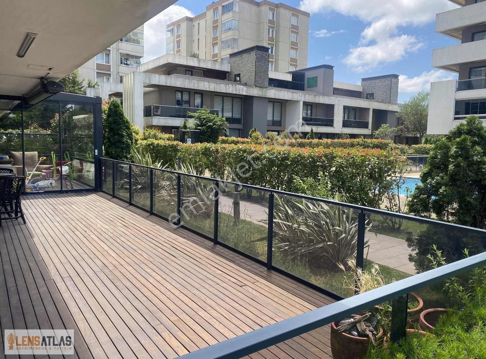 Sky Novita' En Güzeli Bahçe Katı Satılık Köşe 2+1 Villa Konforu