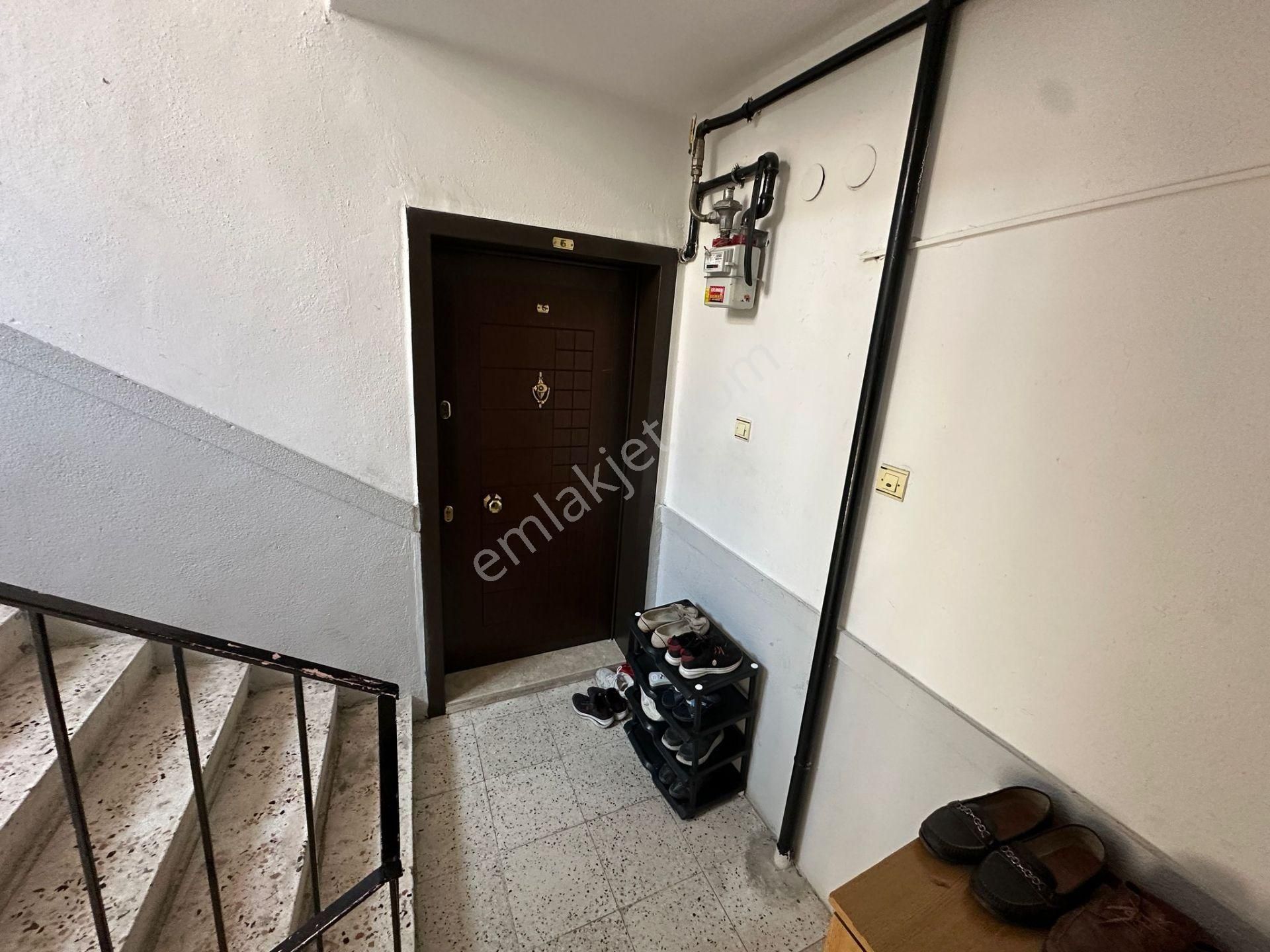 Selçuklu Mh'de 3+1 115m² 2. Katta Daire