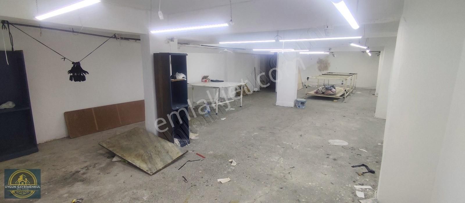 Yeşiltepe Kiralık 130 M² İşyeri