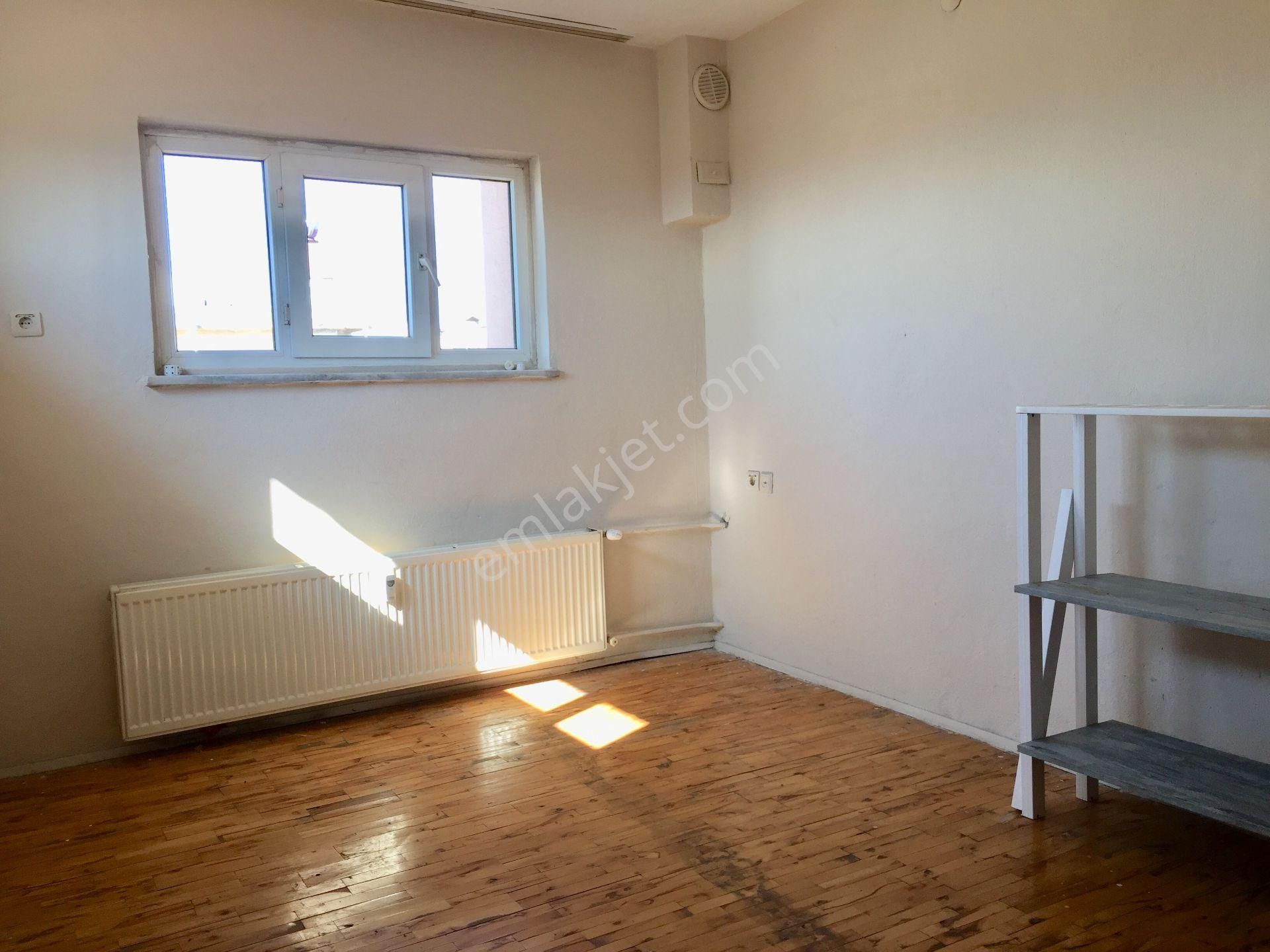 Eab'den Aydın Kiralık 2+0 60 M2 13.kat Cumhuriyet Mahallesi Doğalgazlı Daire - Görsel 3