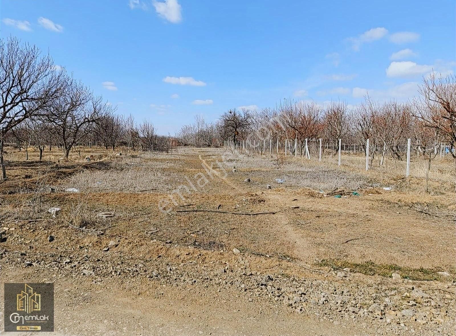 Cm Emlak Kemerhisar 1306 M2 Elmalık