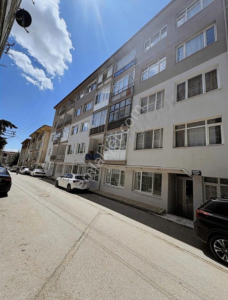 Edirne Merkez Medrese Ali Bey Mahallesi Satlık 3+1 Daire