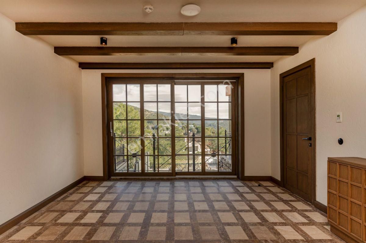 Bodrum Merkez Yokuşbaşında Satılık Özel Havuzlu Geniş Bahçeli Müstakil Villa - Görsel 33