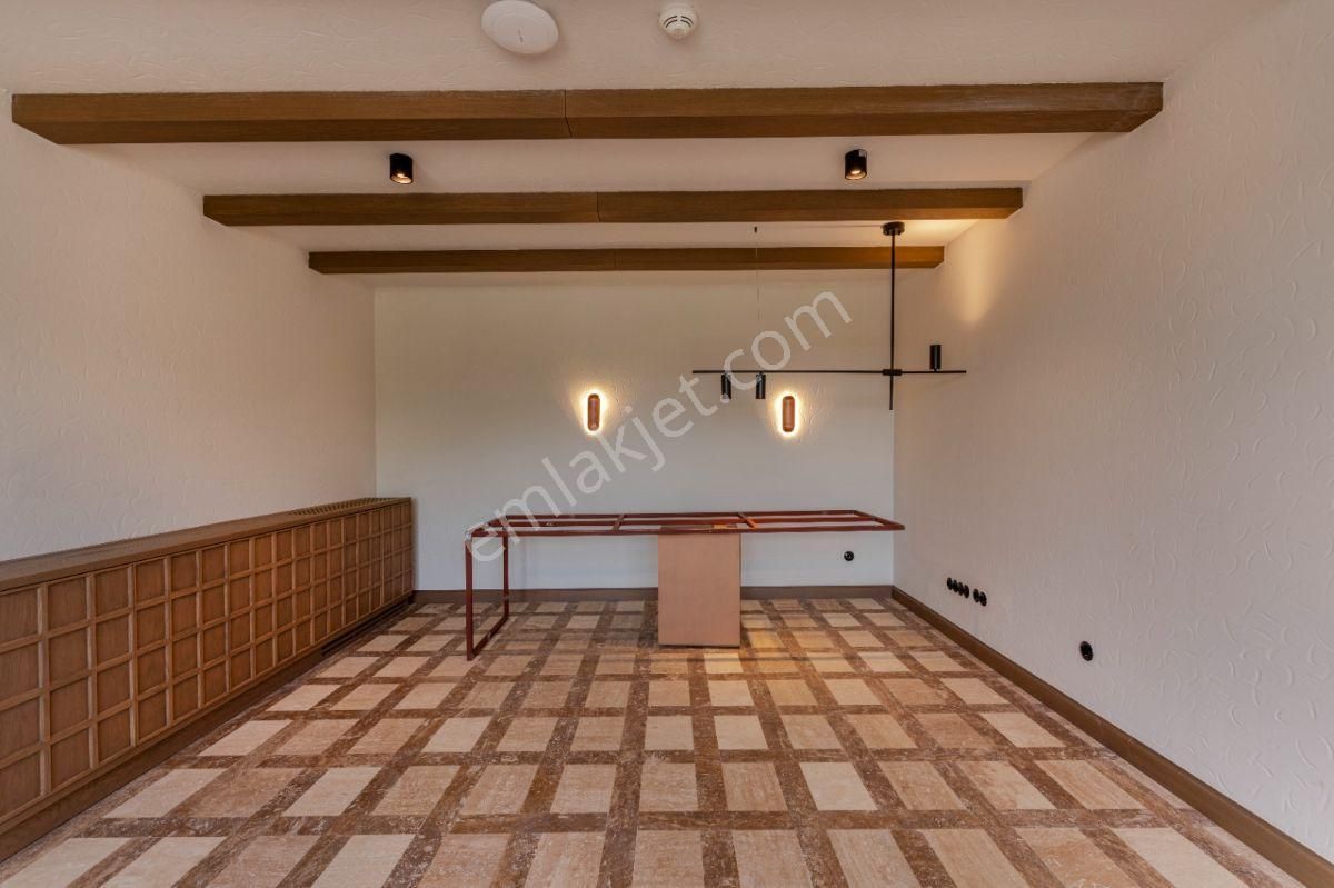 Bodrum Merkez Yokuşbaşında Satılık Özel Havuzlu Geniş Bahçeli Müstakil Villa - Görsel 32