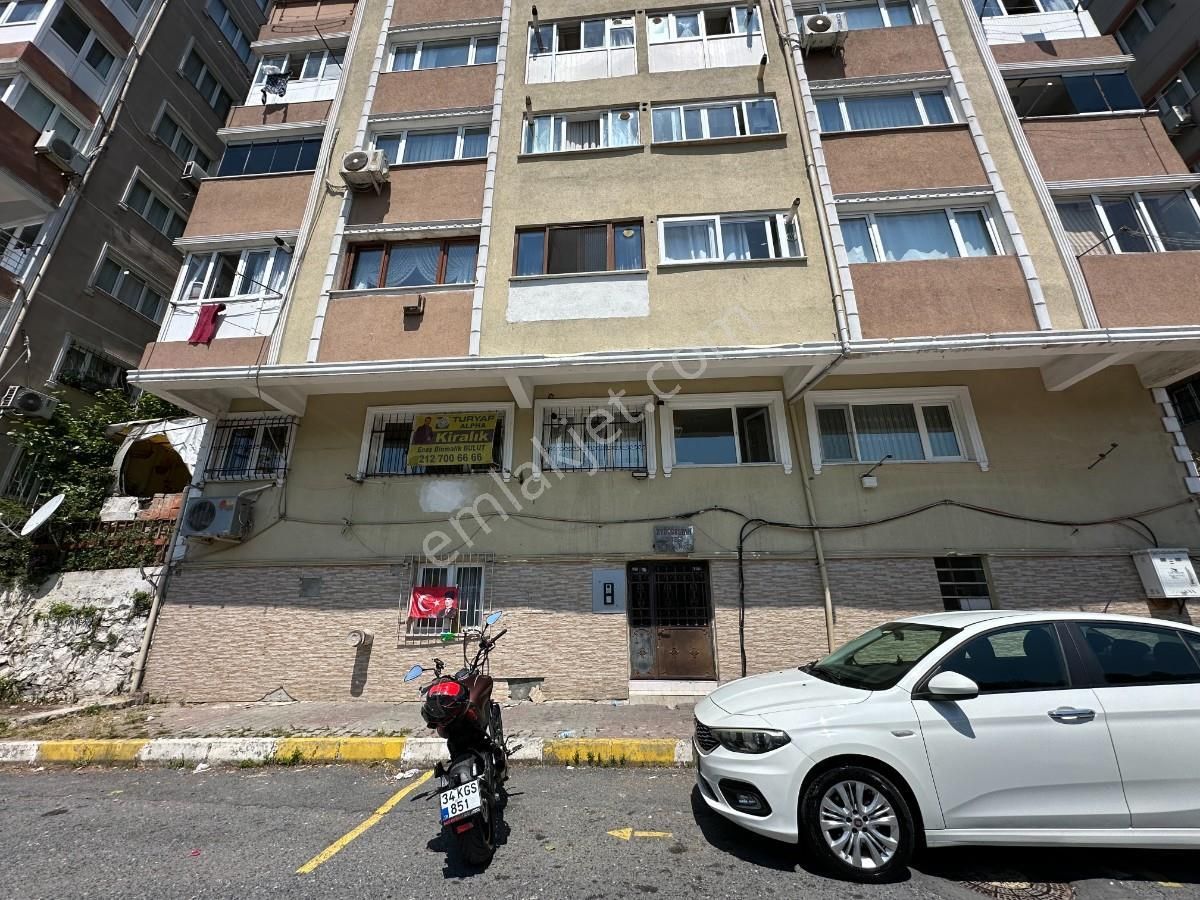 Eyüpsultan Sitesinde 75 M2 2+1 Kiralık Daire