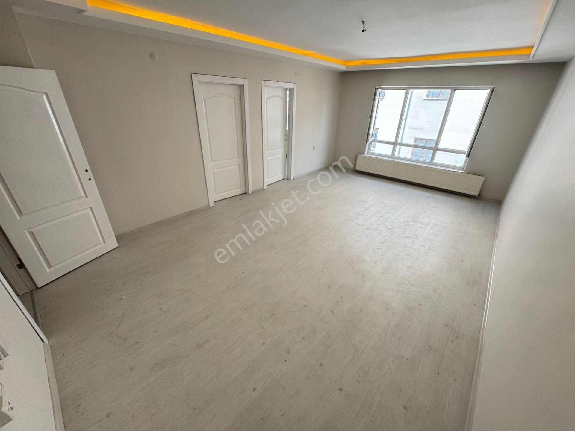 Basınevleri Gata Hastanesi Yanı Katta 3+1 Full Yapılı Emsalsiz