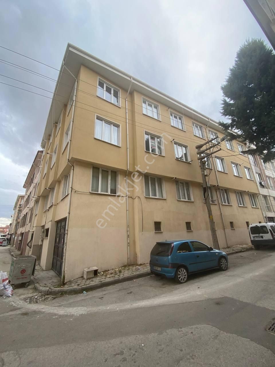 Anka Gayrimenkul'den Şirintepe Eczacılık Yanı Kiralık 1+1 Daire