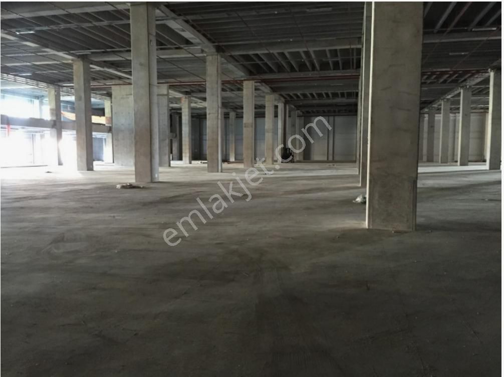 İstanbul Sancaktepe Kiralık 18.000 M2 Depo&lojistik Yapı
