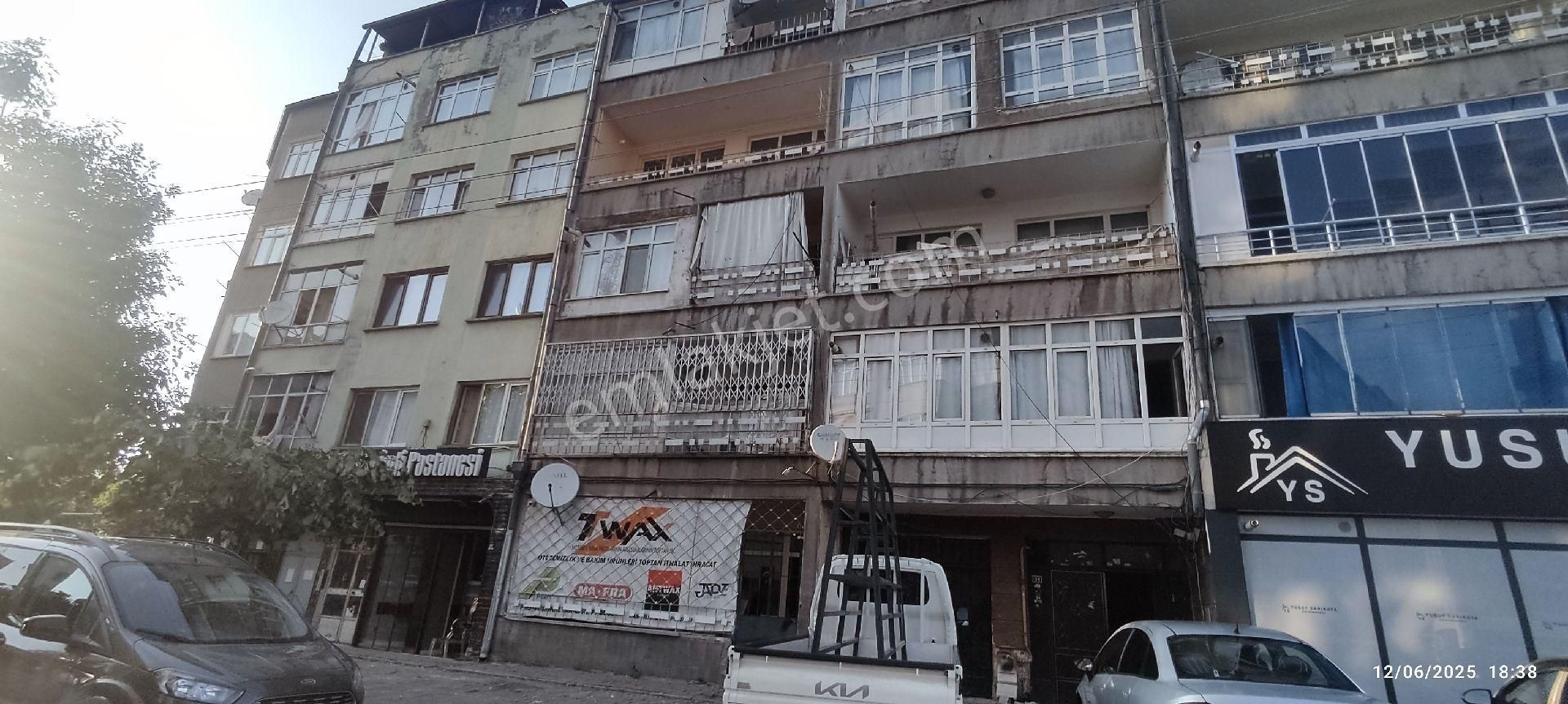 Şehir Merkezinde( Küçük Mustafa Mah.) Satılık 3+1 Daire