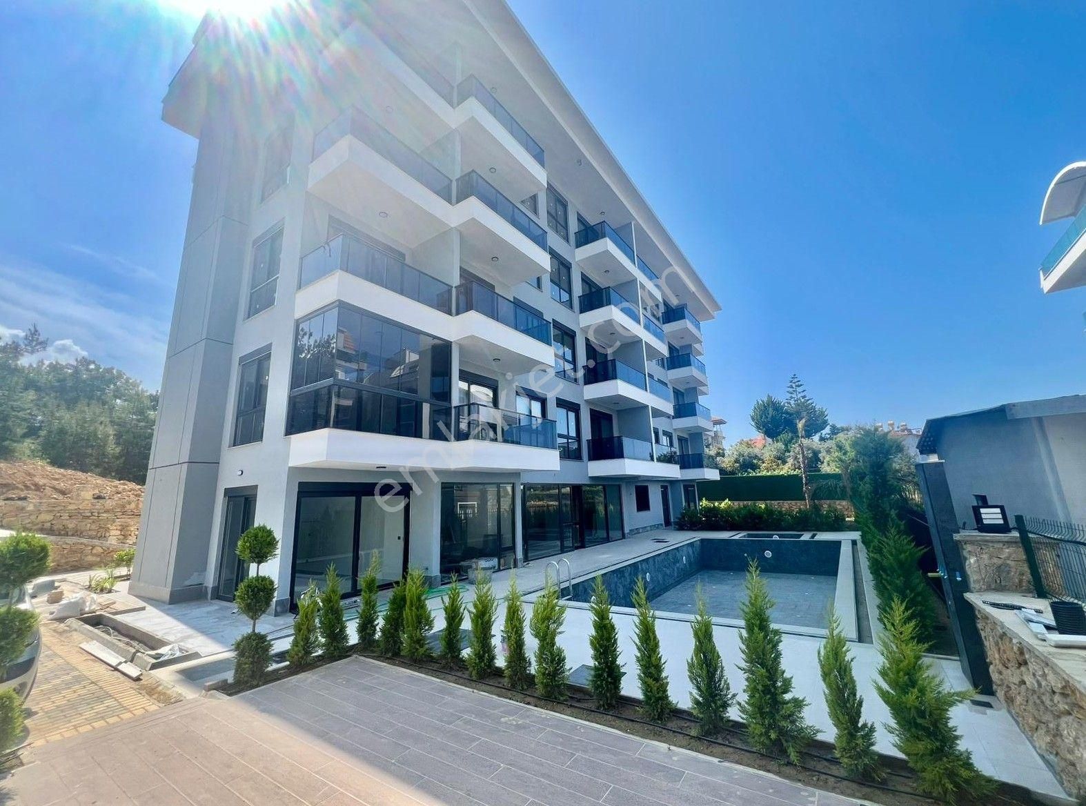 Alanya Oba Mah.aktiviteli Satılık 1+1 Daire