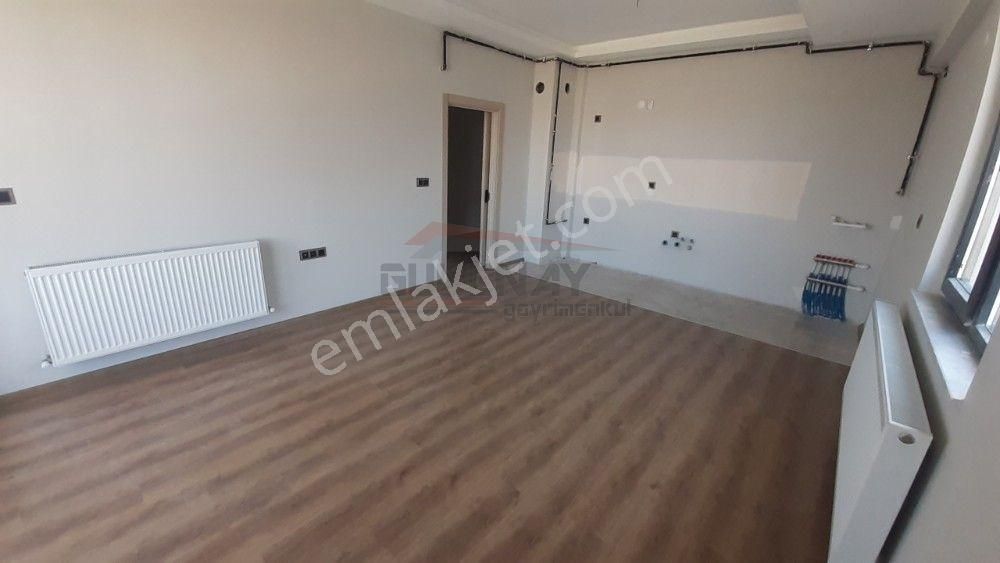 Güvenay - Çorum Kent Park Alt Tarafı 2+1 Lüks Satılık Daire