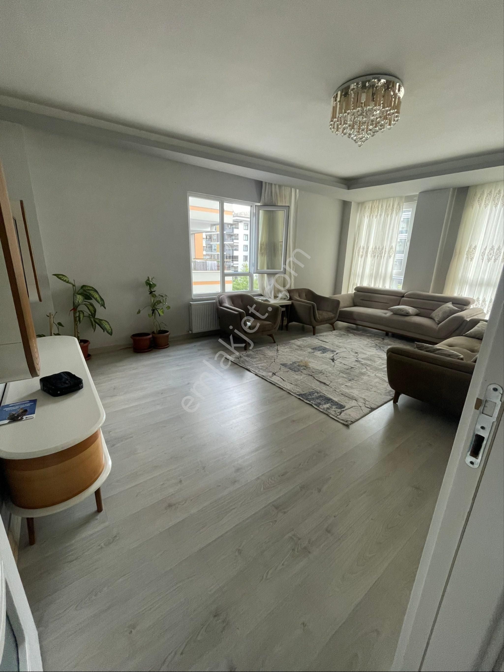 Casuk Emlaktan Satılık Daire