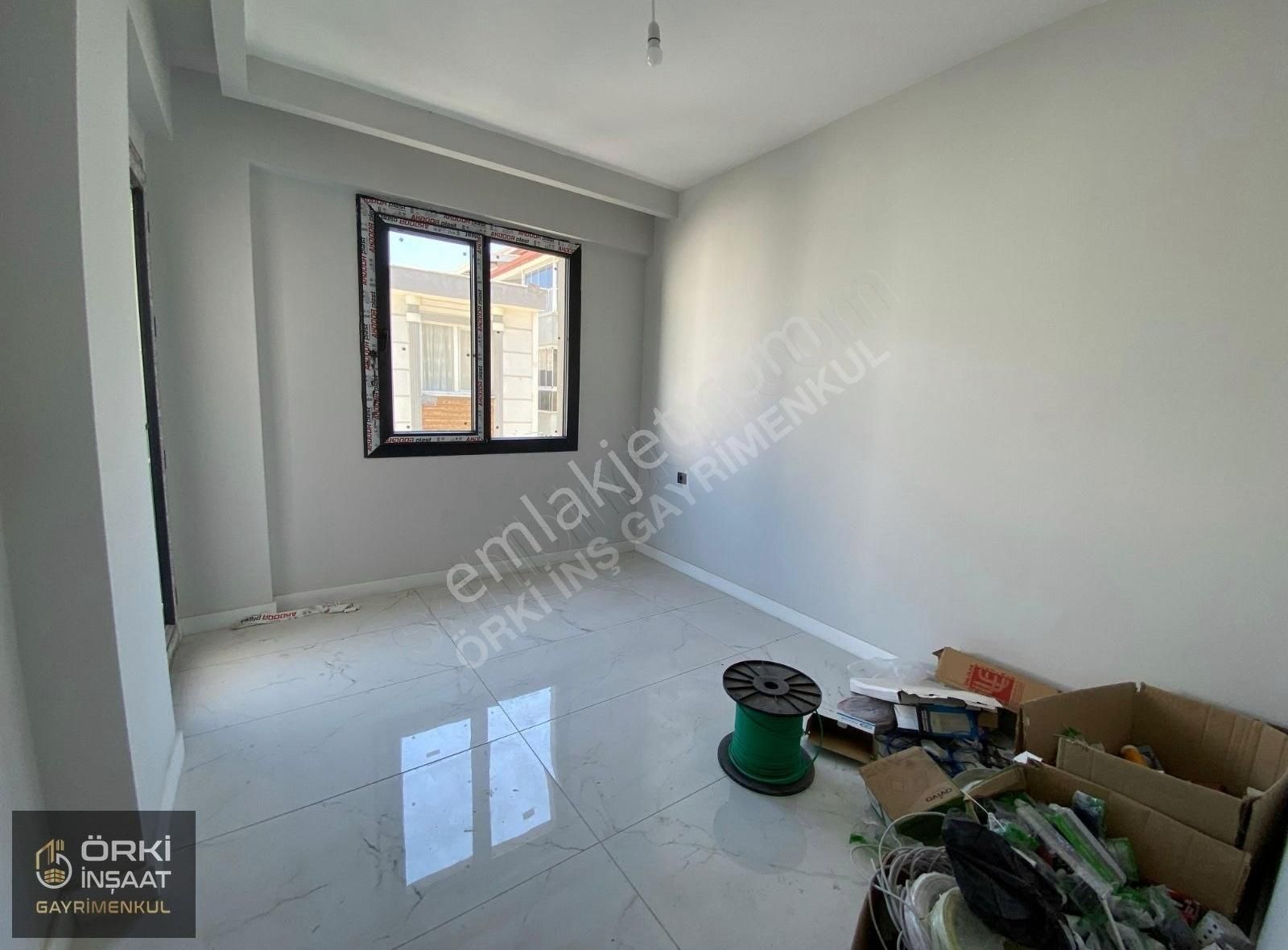 Şemikler 3+1 Ara Kat Daire
