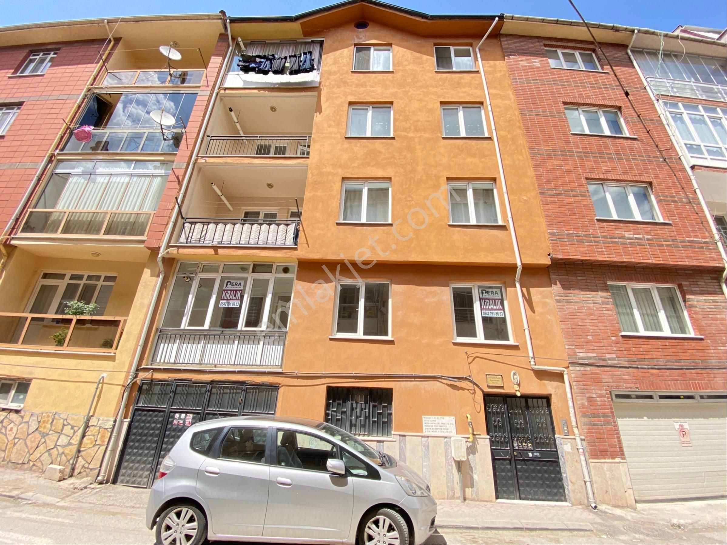 Pera'dan Gökmeydan Ebeveyn Banyolu Ve Kilerli Kiralık 3+1 Ferah Daire
