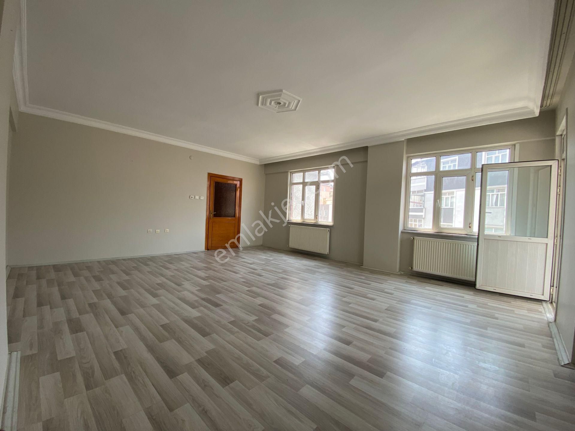 İstanbul House'dan B.evler'de 3+1 Boş Temiz Oturuma Hazır - Görsel 5