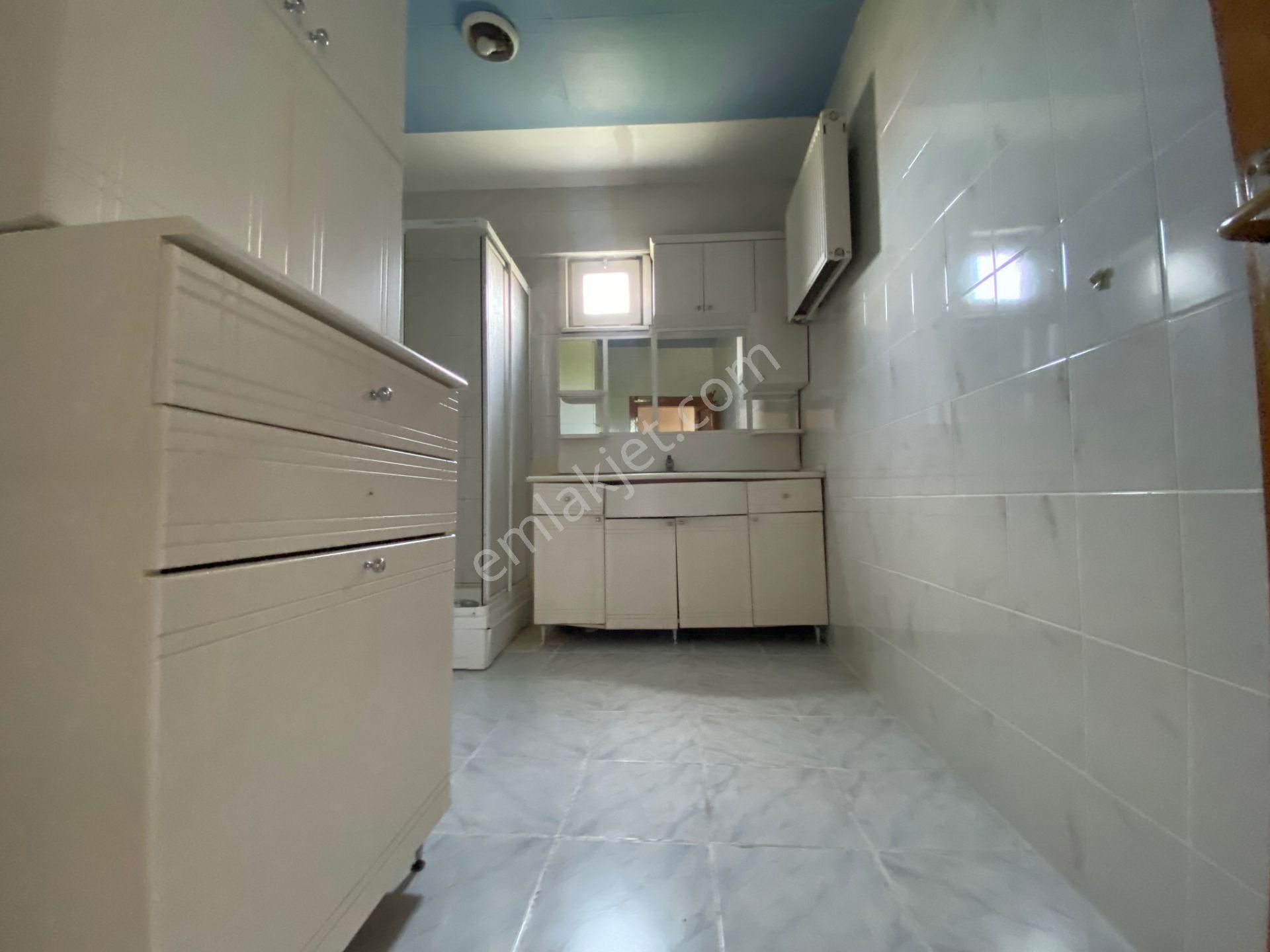 İstanbul House'dan B.evler'de 3+1 Boş Temiz Oturuma Hazır - Görsel 27