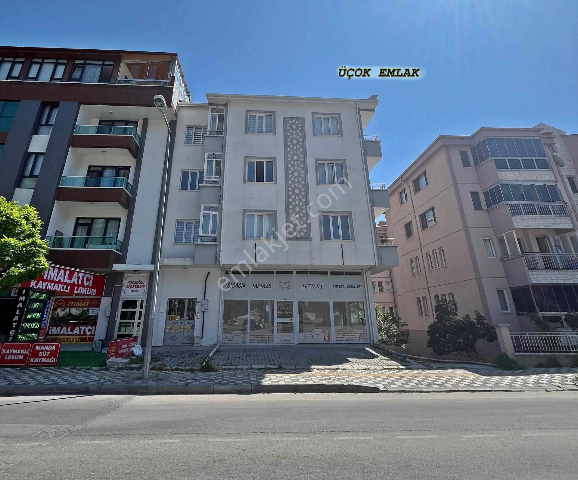 Afyon Üçok Emlaktan Hattatkarahisar Mah Kiralık 2 Yaş 3+0 Lüx Daire